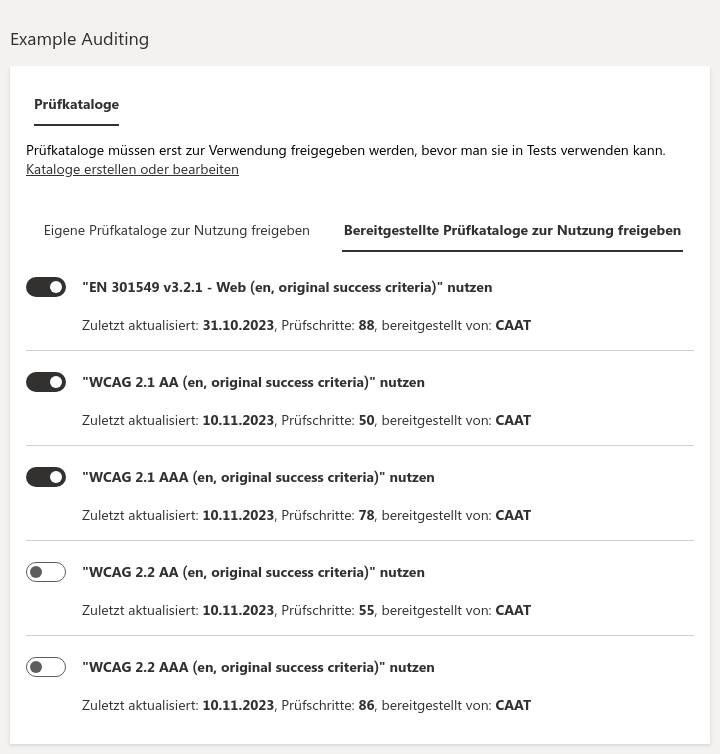 Screenshot der Katalogverwaltung zeigt eine Liste mit Prüfkatalogen jeweils mit einem Umschalt-Button. Einige sind aktiviert. Angezeigt wird jeweils das Änderungsdatum und die Anzahl der Prüfschritte.